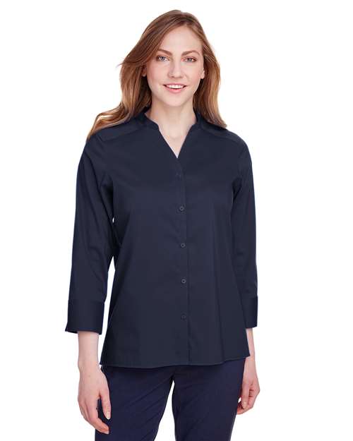 Joe's USA Women's Crown Collection® Stretch Broadcloth Three-Quarter Sleeve Blouse