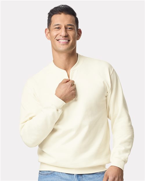 Gildan SF008 Unisex Softstyle Midweight 1/4 Zip Sweatshirt