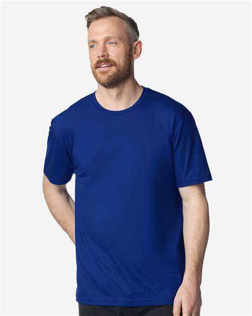 Gildan 64000 Unisex Softstyle T-Shirt