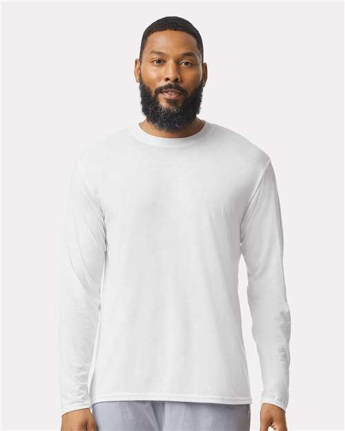 Gildan 42400 Unisex Performance Long Sleeve T-Shirt