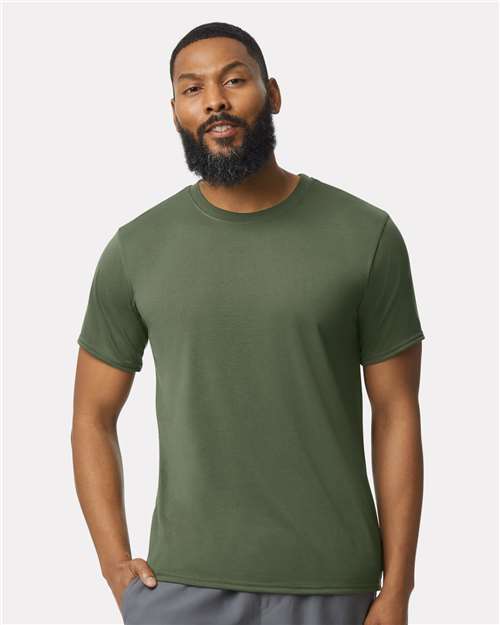 Gildan 42000 Unisex Performance T-Shirt