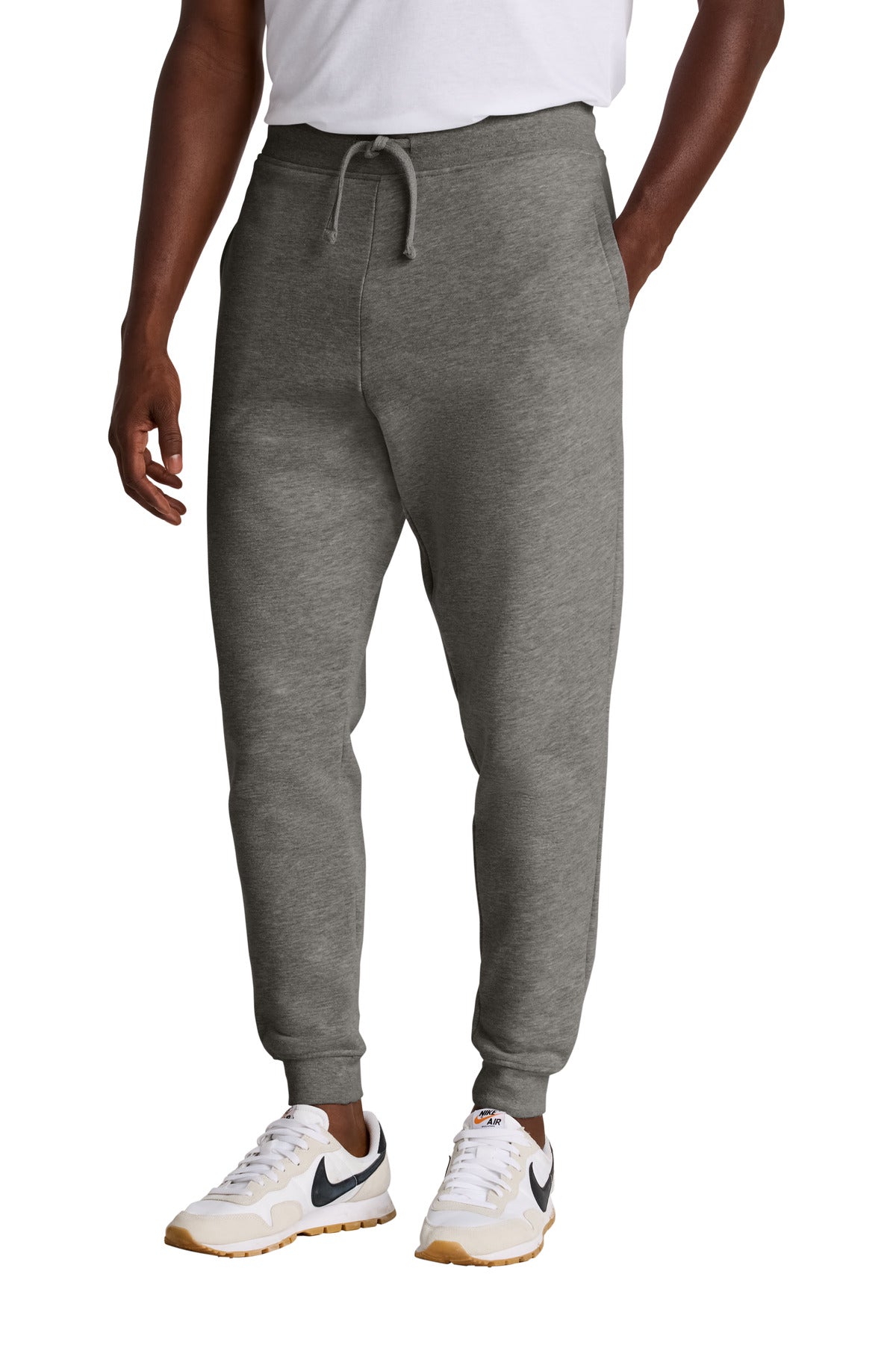District ® V.I.T. ™ Fleece Jogger DT6107 - District DT6107