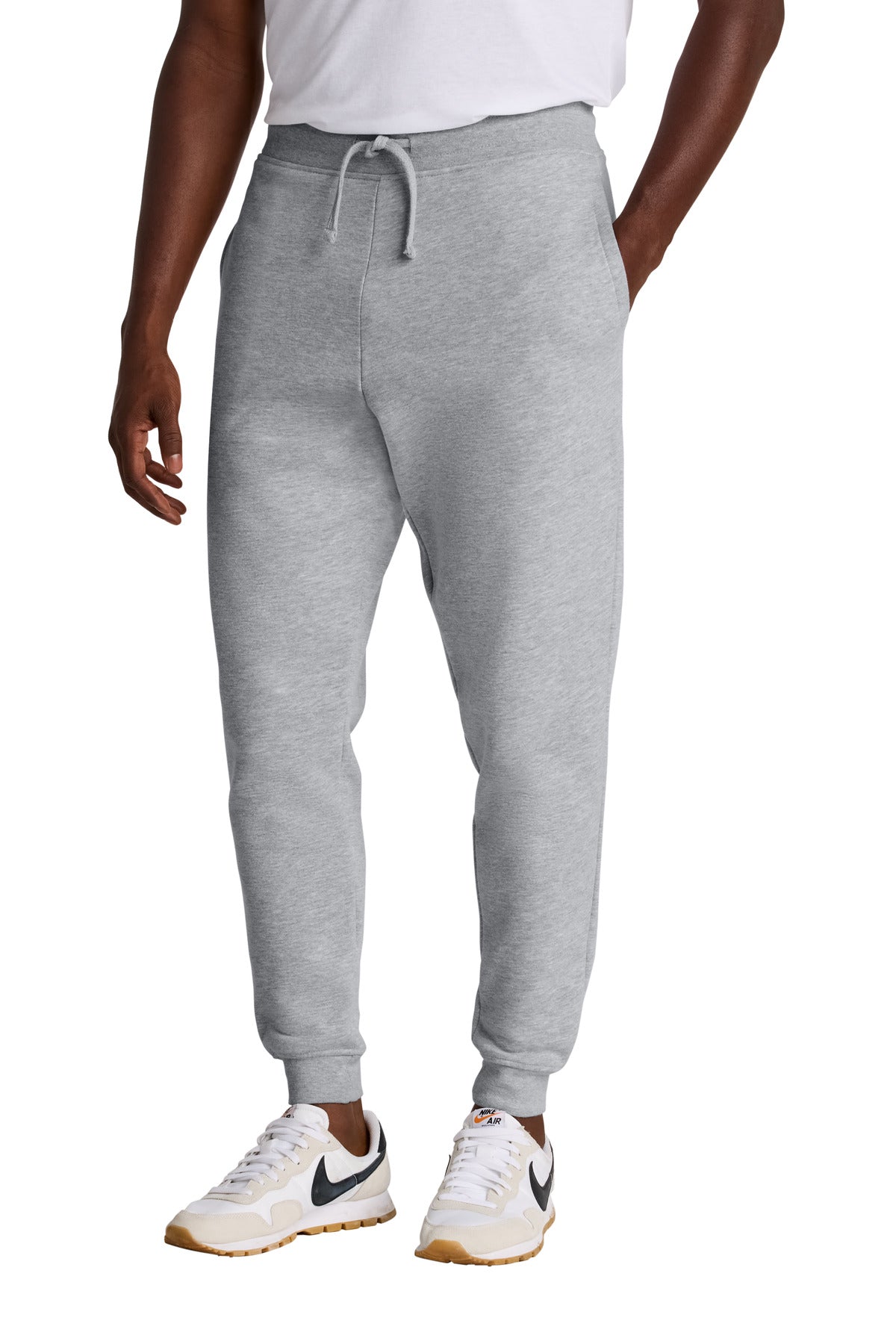 District ® V.I.T. ™ Fleece Jogger DT6107 - District DT6107