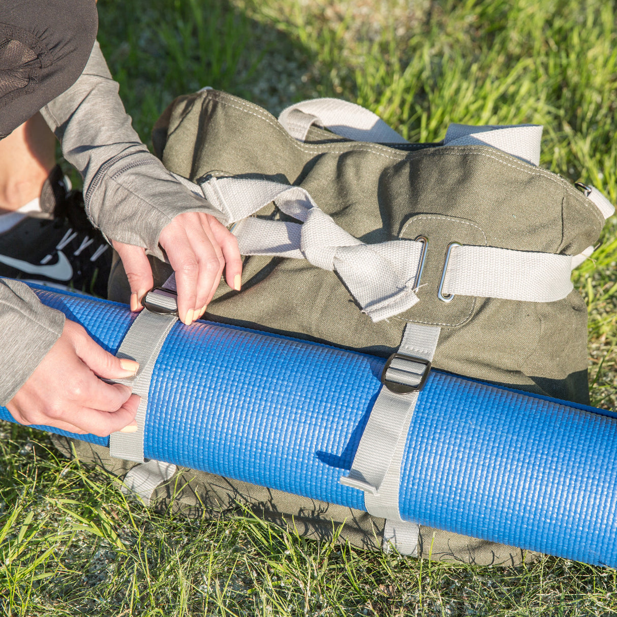 JFIT YOGA MAT SHOULDER BAG