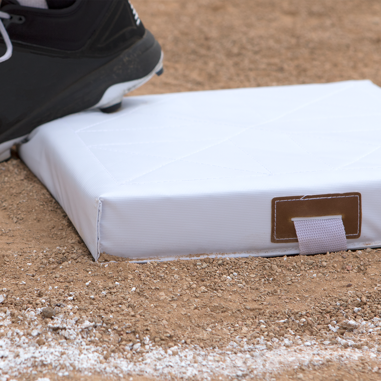 Champion Sports 14" X 14" QUILTED COVER BASE SET