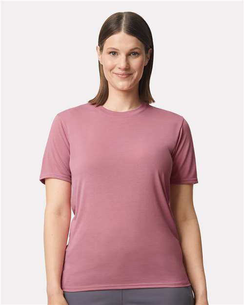 Gildan 42000 Unisex Performance T-Shirt