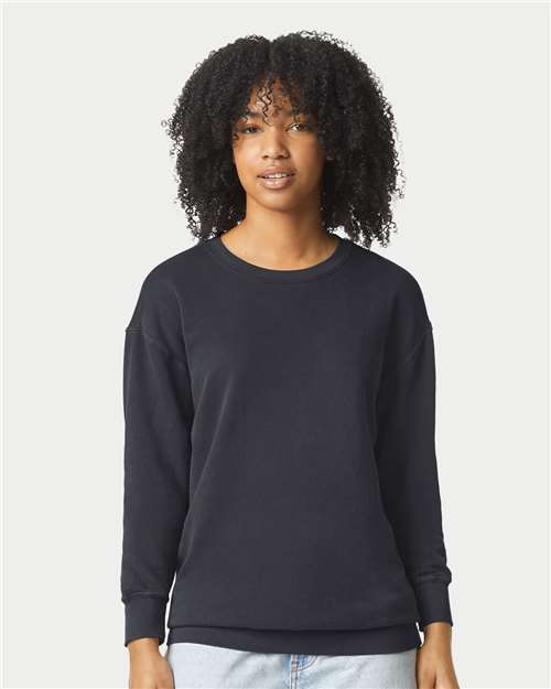 Comfort Colors 1466 Unisex Garment-Dyed Lightweight Fleece Crewneck Sweatshirt