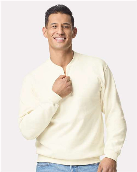 Gildan SF008 Unisex Softstyle Midweight 1/4 Zip Sweatshirt