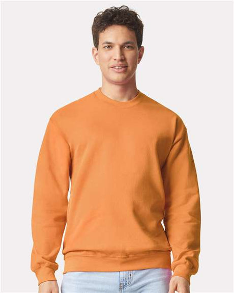 Gildan SF000 Unisex Softstyle Midweight Crewneck Sweatshirt