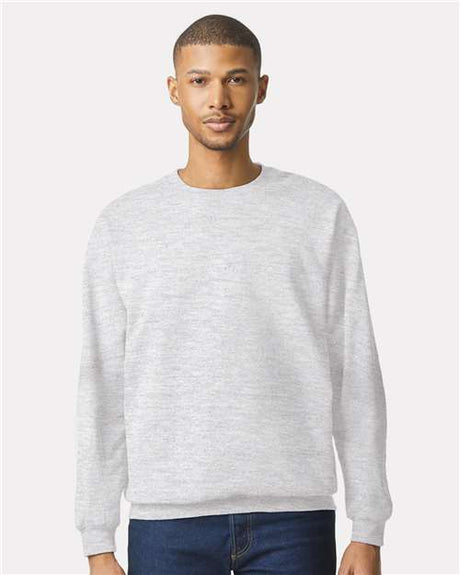Gildan SF000 Unisex Softstyle Midweight Crewneck Sweatshirt
