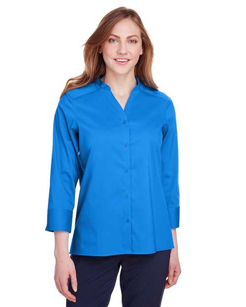 Joe's USA Women's Crown Collection® Stretch Broadcloth Three-Quarter Sleeve Blouse