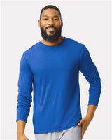 Gildan 42400 Unisex Performance Long Sleeve T-Shirt