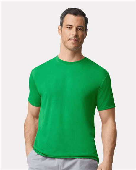 Gildan 42000 Unisex Performance T-Shirt