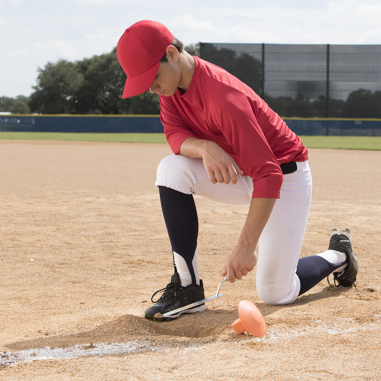 Champion Sports DIG OUT TOOL