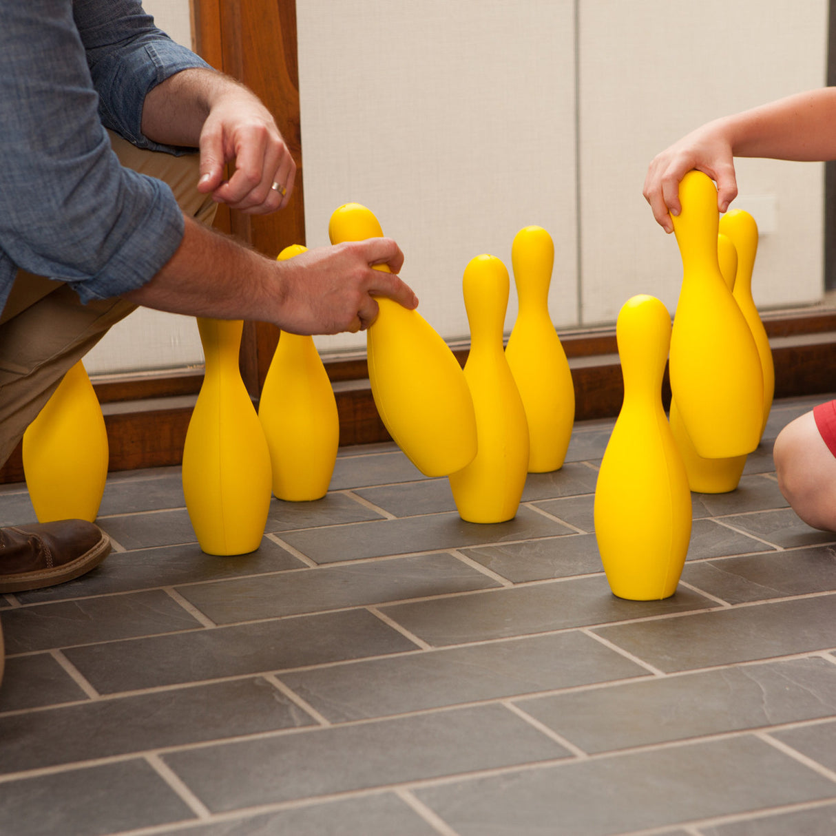 FOAM BOWLING PIN SET YELLOW