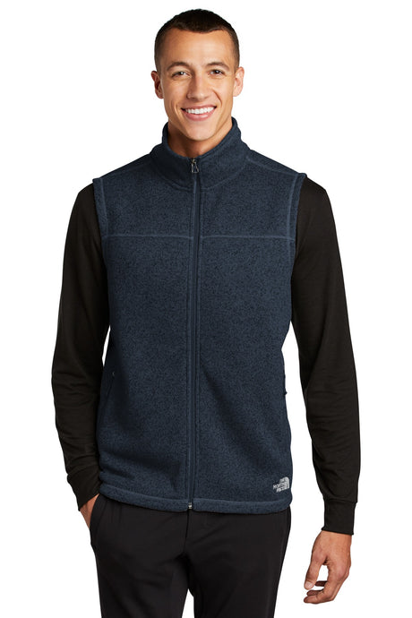 The North Face NF0A47FA Heavyweight Sweater-Knit Fleece Vest