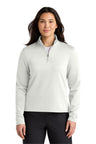 The North Face NF0A8FQK Women's Aim 1/4-Zip Fleece