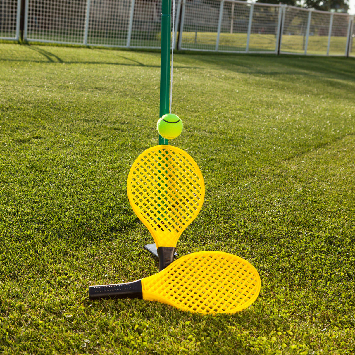 Champion Sports TETHER TENNIS GAME