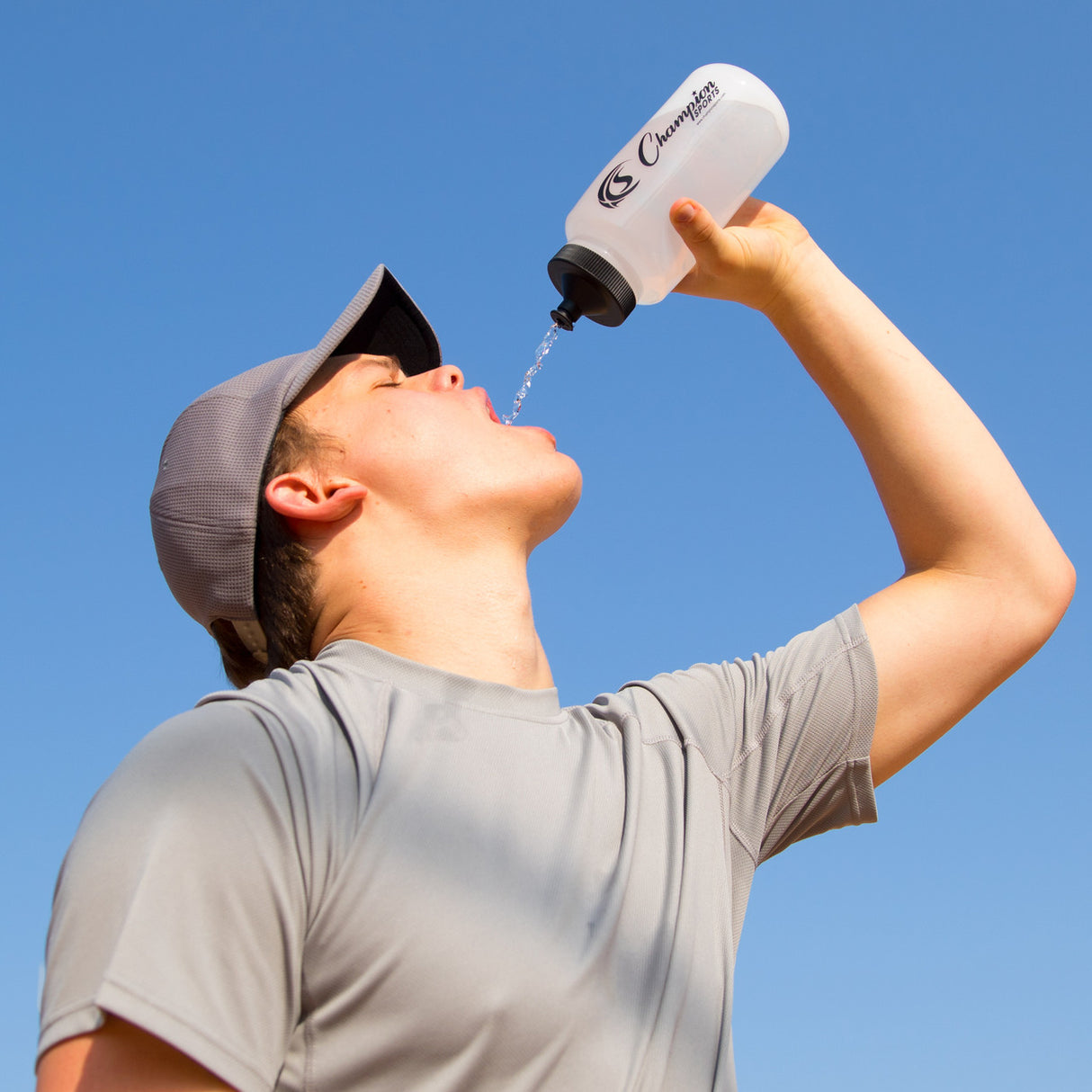 Champion Sports PRO SQUEEZE WATER BOTTLE